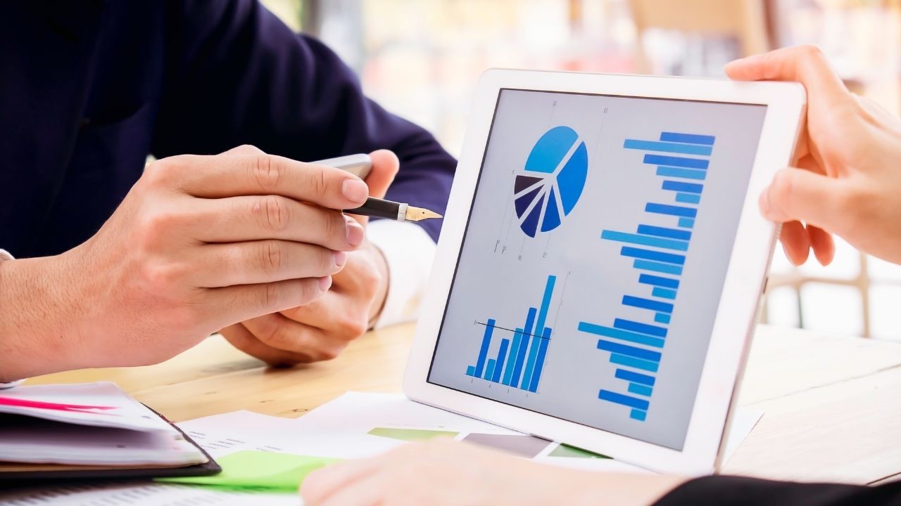 Data-Driven Reporting